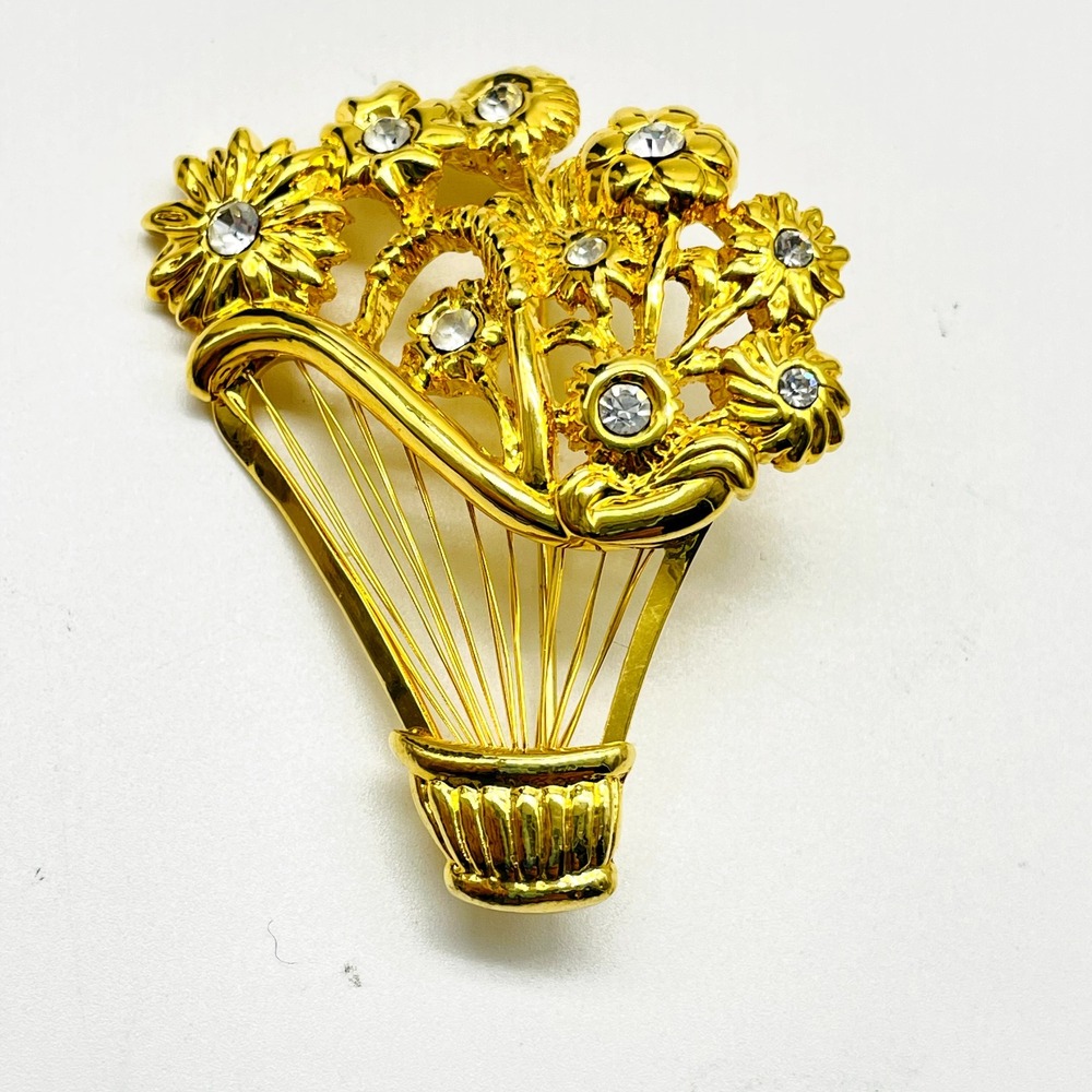 Signed Monet Gold Tone Brooch Flower Basket Floral Bouquet Vintage Pin